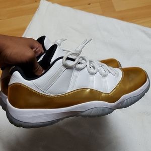 Air Jodan 11 low "closing ceremony"